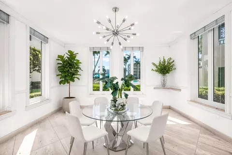 100 SE 5th Ave #107, Boca Raton, FL 33432