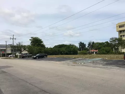 1590 NW 43rd Apt 310 Ave, Lauderhill, FL 33313