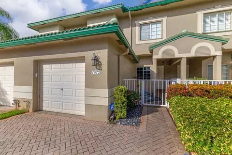 7972 W Exeter Blvd W #101, Tamarac, FL 33321