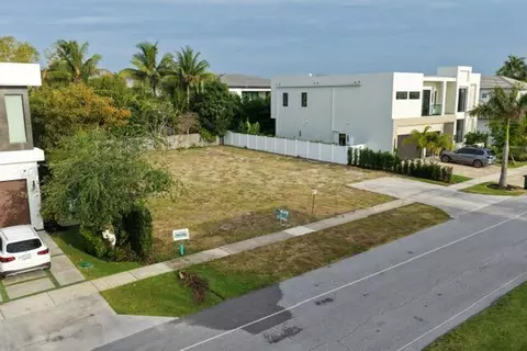 1001 NE 3rd Ave, Boca Raton, FL 33432