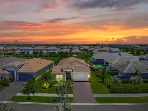 1338 Harvester Xing, Loxahatchee, FL 33470
