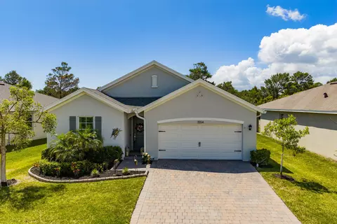 1554 NE White Pine Ter, Ocean Breeze, FL 34957