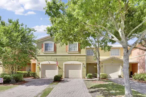 5410 SE Mitchell Ln, Stuart, FL 34997