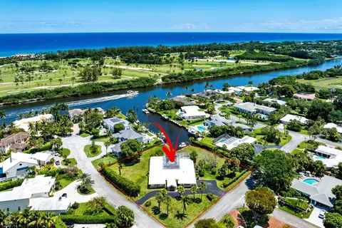 920 Emerald Row, Gulf Stream, FL 33483