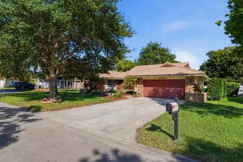 9924 NW 3rd Pl, Coral Springs, FL 33071