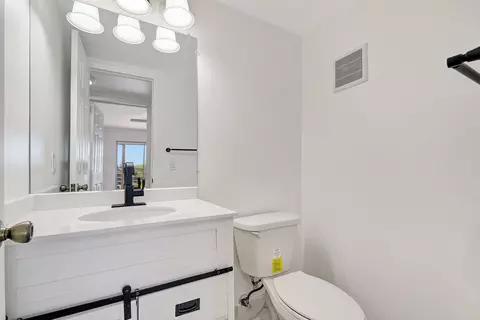 Bath - 4015 Cornwall A, Boca Raton, FL 33434 photo 4 of 4
