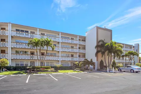 Exterior - 4015 Cornwall A, Boca Raton, FL 33434 photo 9 of 23