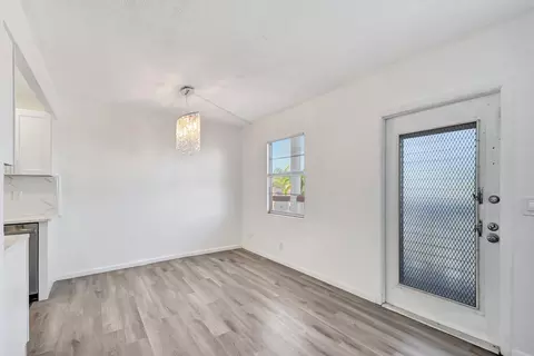Dining - 4015 Cornwall A, Boca Raton, FL 33434 photo 2 of 6
