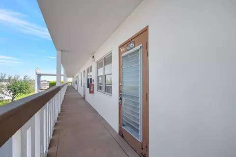 Entry Way - 4015 Cornwall A, Boca Raton, FL 33434 photo 2 of 4