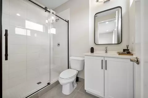 Bath - 8124 Crystal Downs Ave, Boca Raton, FL 33434 photo 5 of 7