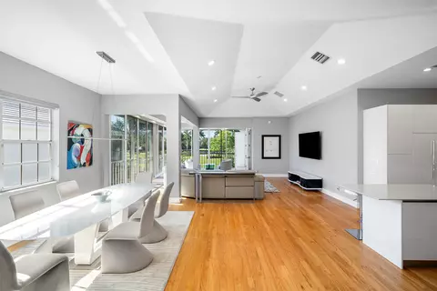 5196 Lake Catalina Dr #B, Boca Raton, FL 33496