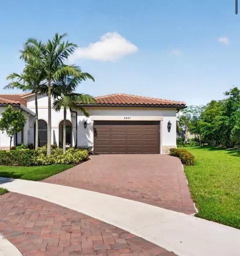 8427 W Blue Spring Dr, Parkland, FL 33067