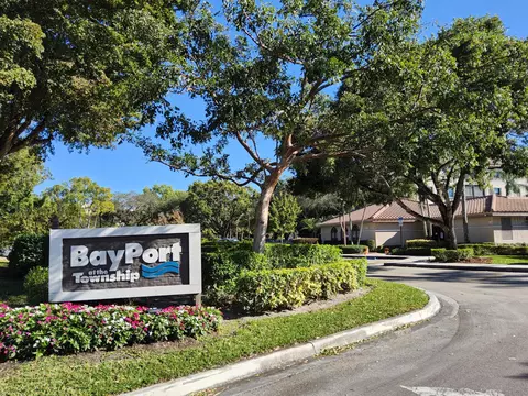 4300 NW 30th St #147, Coconut Creek, FL 33066