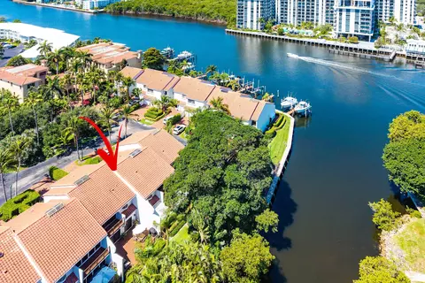 5560 N Ocean Blvd #A, Ocean Ridge, FL 33435