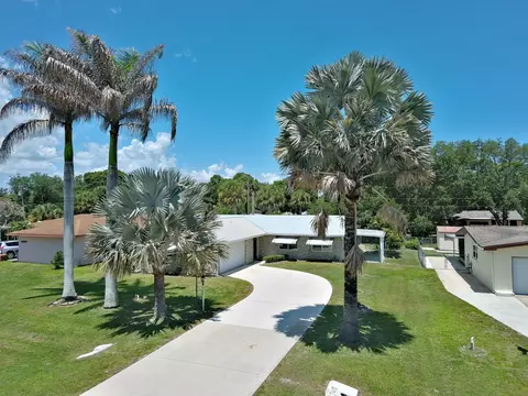 7410 Santa Rosa Pkwy, Fort Pierce, FL 34951