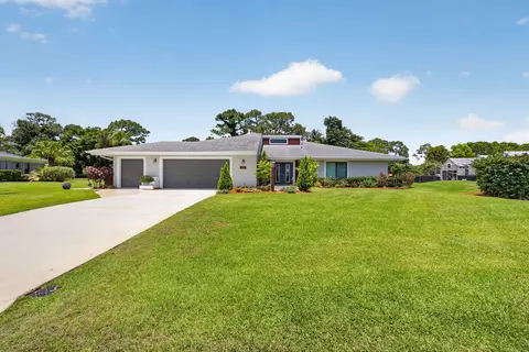 13315 Saffron Cir, Palm Beach Gardens, FL 33418