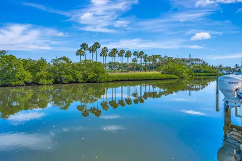 View/Area - 1201 Captains Way, Jupiter, FL 33477 photo 3 of 3