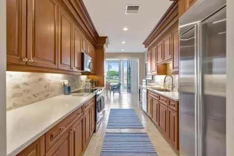 Kitchen - 1201 Captains Way, Jupiter, FL 33477 photo 2 of 3