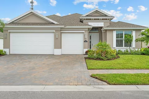 4018 Tower Pointe Way, Vero Beach, FL 32967