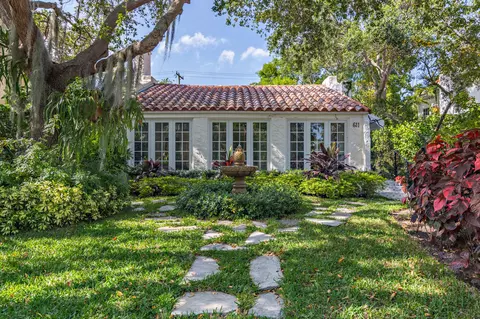611 Flamingo Dr, West Palm Beach, FL 33401
