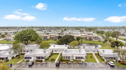 View/Area - 211 Valencia, Delray Beach, FL 33446 photo 1 of 5