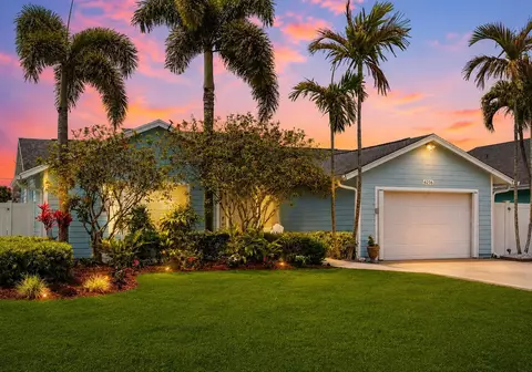 6216 Michael St, Jupiter, FL 33458