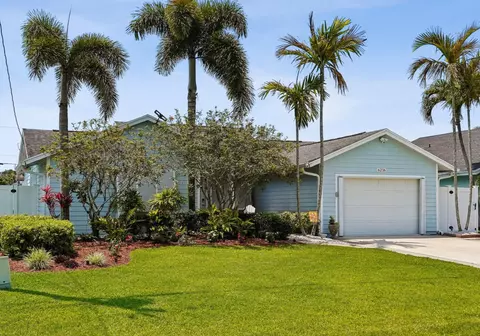 Exterior - 6216 Michael St, Jupiter, FL 33458 photo 2 of 7