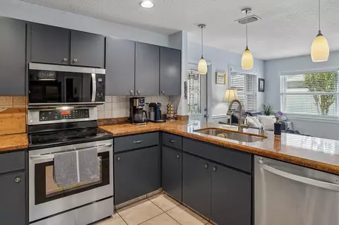 Kitchen - 6216 Michael St, Jupiter, FL 33458 photo 2 of 3