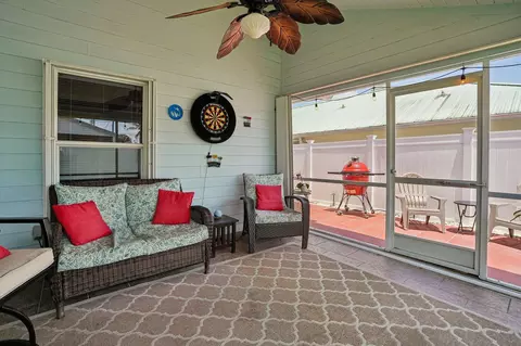 Exterior - 6216 Michael St, Jupiter, FL 33458 photo 5 of 7