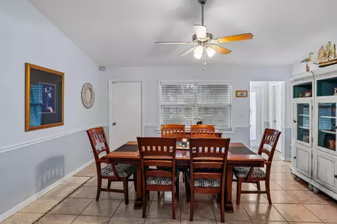 Dining - 6216 Michael St, Jupiter, FL 33458 photo 2 of 4