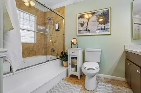 Bath - 6216 Michael St, Jupiter, FL 33458 photo 1 of 2