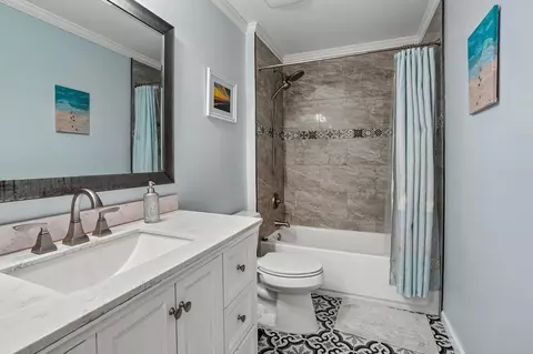 Bath - 6216 Michael St, Jupiter, FL 33458 photo 2 of 2