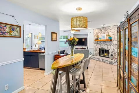 Dining - 6216 Michael St, Jupiter, FL 33458 photo 4 of 4