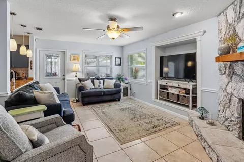 Living - 6216 Michael St, Jupiter, FL 33458 photo 1 of 2