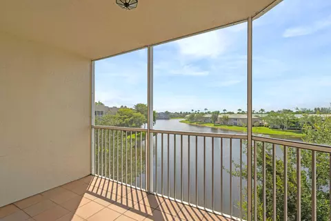 7763 Southampton Ter #405, Tamarac, FL 33321