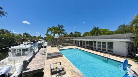 1704 SW 4th Ct, Fort Lauderdale, FL 33312