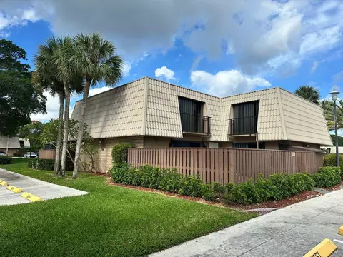5718 57th Way, West Palm Beach, FL 33409