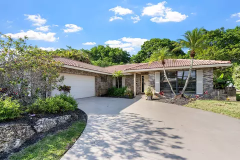 10264 Crosswind Rd, Boca Raton, FL 33498
