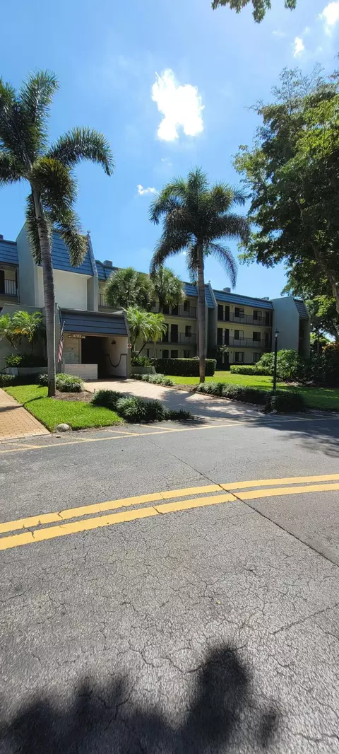 4793 Esedra Ct #208, Lake Worth, FL 33467