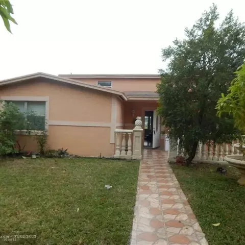 3640 NW 39th St, Lauderdale Lakes, FL 33309