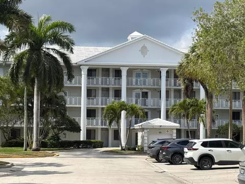 2561 Village Blvd, West Palm Beach, FL 33409