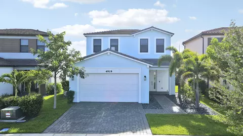 4919 Coquina Pl, Westlake, FL 33470