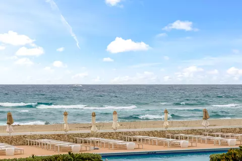 2295 S Ocean Blvd #302, Palm Beach, FL 33480