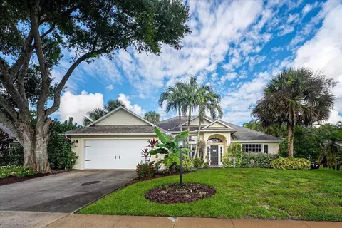 109 39th Dr, Vero Beach, FL 32968
