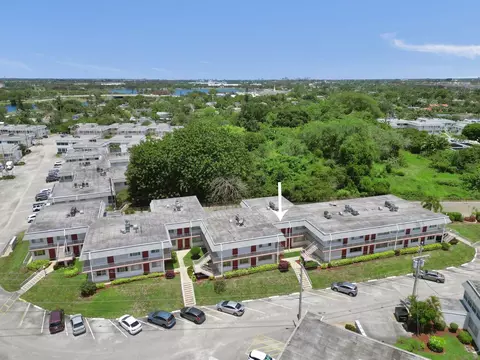 3120 Cynthia Ln #207, Lake Worth Beach, FL 33461