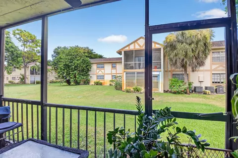 3001 Linton Blvd #105, Delray Beach, FL 33445
