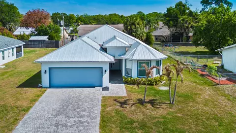 1925 SW Michelangelo Ave, Port Saint Lucie, FL 34953
