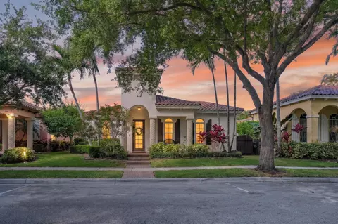 150 Santiago Dr, Jupiter, FL 33458