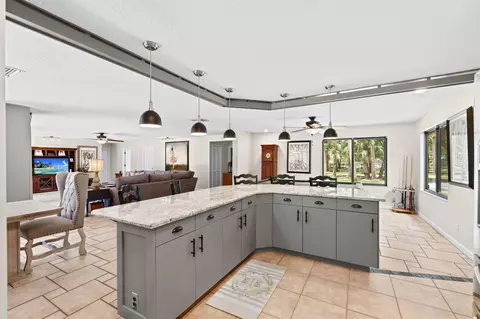 Kitchen - 11001 SW Hawkview Cir, Stuart, FL 34997 photo 5 of 5