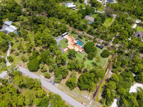 View/Area - 11001 SW Hawkview Cir, Stuart, FL 34997 photo 4 of 6